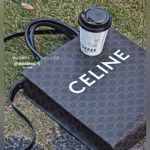 Celine vertical tote medium size - Picture 2 of 8